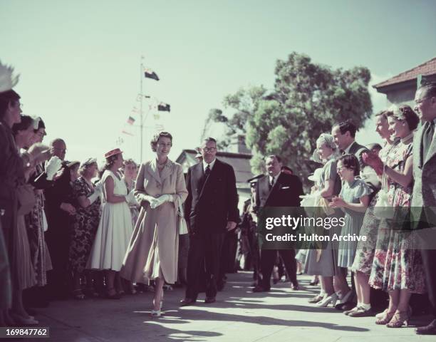 The crowd in Waitangi greeting Queen Elizabeth II during her Commonwealth visit to New Zealand, January 1954.