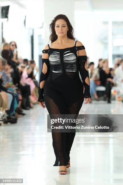 Ashley Graham walks the runway at the Karoline Vitto fashion show during the Milan Fashion Week Womenswear Spring/Summer 2024 on September 24, 2023...