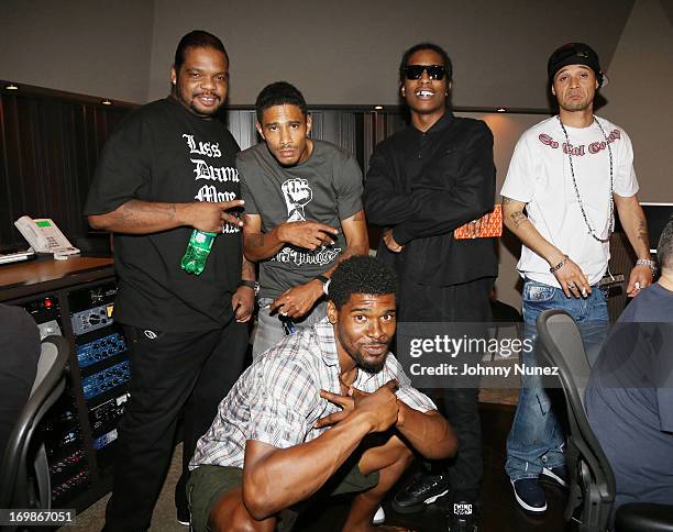 33 Bone Thugs N Harmony A Ap Rocky Studio Session Stock Photos, High ...