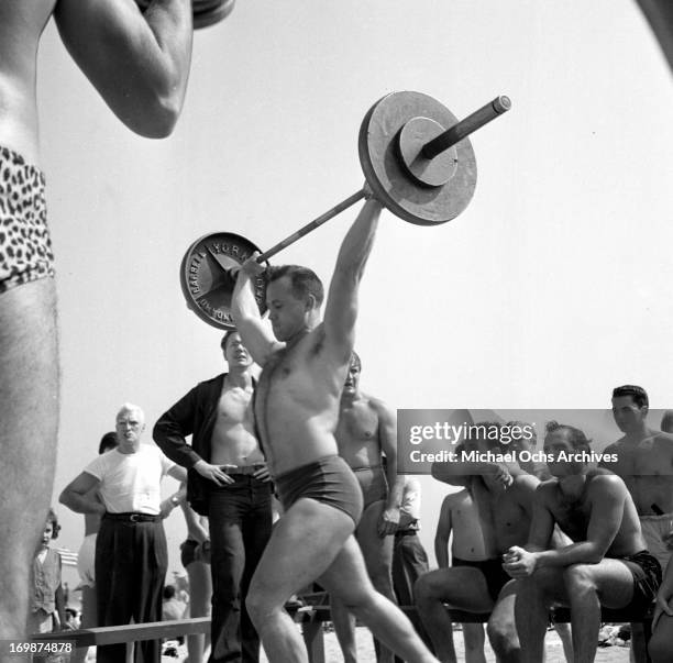 Muscle Beach Santa Monica Photos and Premium High Res Pictures Getty