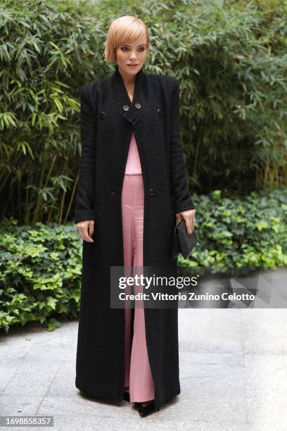 Lily Allen ahead of the Giorgio Armani fashion show during the Milan Fashion Week Womenswear Spring/Summer 2024 on September 24, 2023 in Milan, Italy.