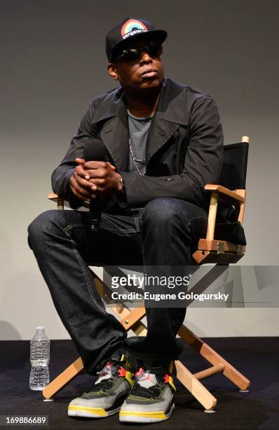 Talib Kweli attends Meet the Musician at Apple Store Soho on June 3, 2013 in New York City.