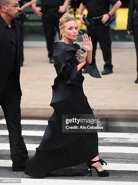 Mary-Kate Olsen arrives at the 2013 CFDA Fashion Awards at Alice Tully Hall on June 3, 2013 in New York, New York.