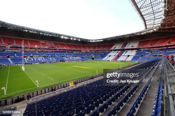 Lyon Rugby Ground 101,417 Parc Olympique Lyonnais Stadium Stock Photos, High-Res Pictures ...