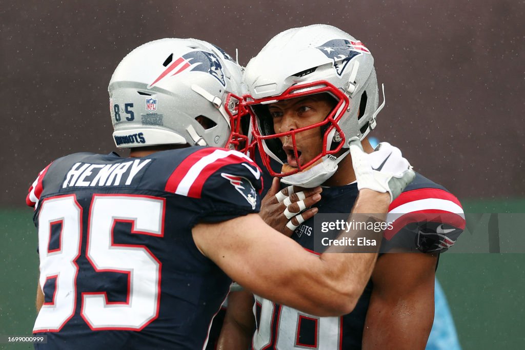 New England Patriots v New York Jets