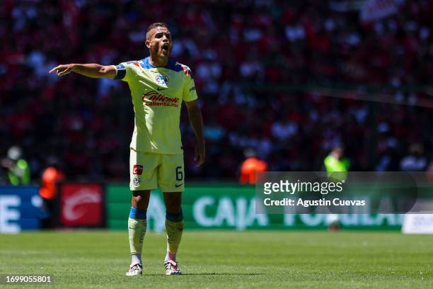 Jonathan Dos Santos of America reacts during the 9th round match between Toluca and America as part of the Torneo Apertura 2023 Liga MX at Nemesio...