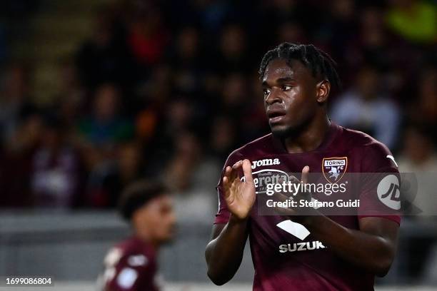 Duvan Zapata of Torino FC reacts during the Serie A TIM match between Torino FC and AS Roma at Stadio Olimpico di Torino on September 24, 2023 in...