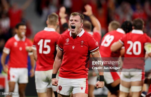 Nick Tompkins of Wales celebrates victory at full-time following the Rugby World Cup France 2023 match between Wales and Australia at Parc Olympique...