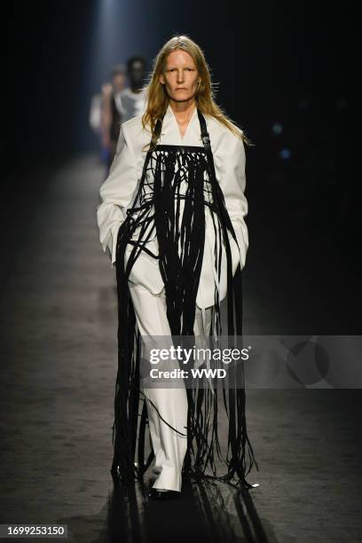 Model on the runway at Ann Demeulemeester Ready To Wear Spring 2024 on September 30, 2023 in Paris, France.