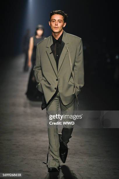 Model on the runway at Ann Demeulemeester Ready To Wear Spring 2024 on September 30, 2023 in Paris, France.