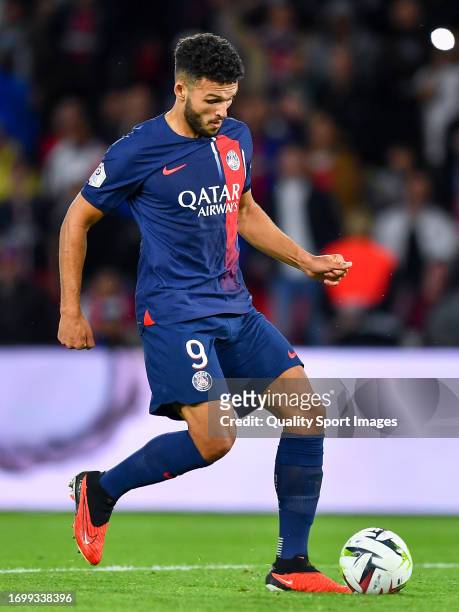 Gonçalo Ramos of PSG runs with the ball during the Ligue 1 Uber Eats match between Paris Saint-Germain and Olympique de Marseille at Parc des Princes...