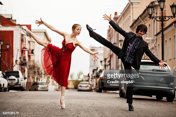 dancing in the streets - ballet dancers russia stock pictures, royalty-free photos & images