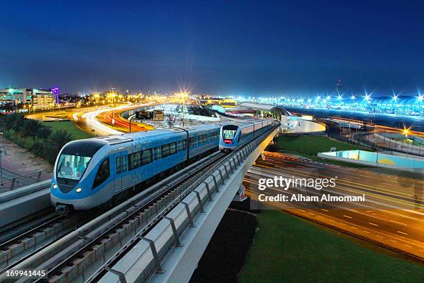 dubai metro - train vehicle stock-fotos und bilder