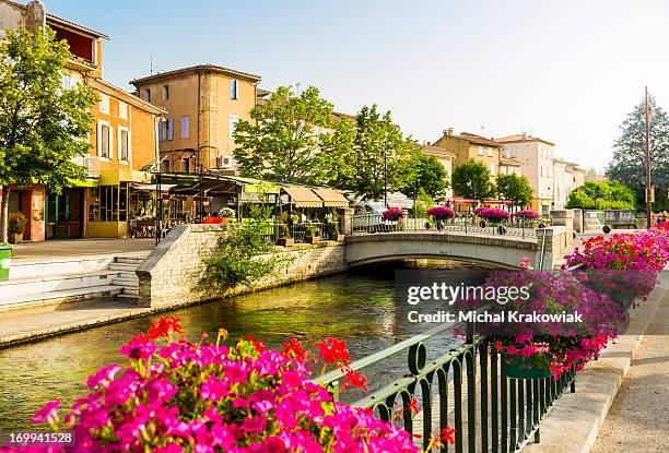 l'isle-sur-la-sorgue - provence, france - provence alpes cote d'azur bildbanksfoton och bilder