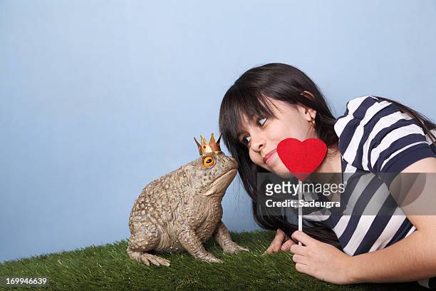love at first sight - frog prince stock pictures, royalty-free photos & images