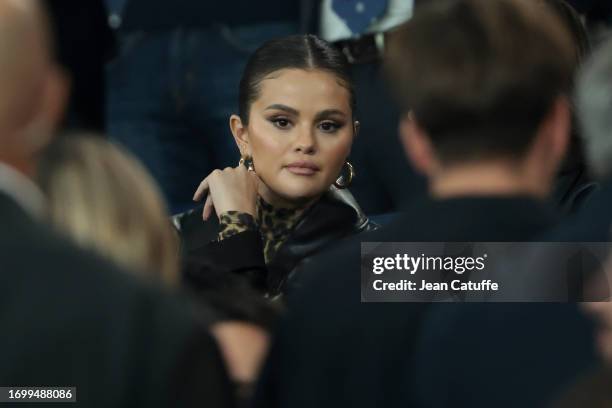 Selena Gomez attends the Ligue 1 Uber Eats match between Paris Saint-Germain and Olympique de Marseille at Parc des Princes on September 24, 2023 in...