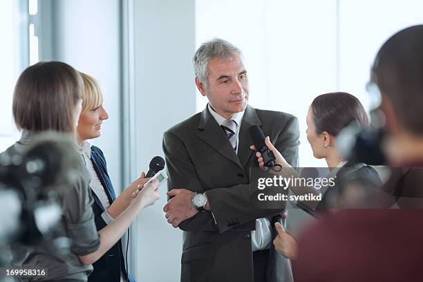 interview. - politicians stockfoto's en -beelden