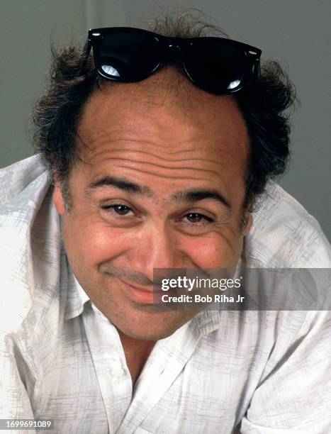 Danny De Actor Danny Devito 1986 Photo Session Photos and Premium High Res ...