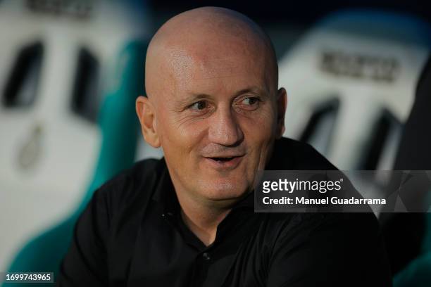 Pablo Repetto, head coach of Santos looks on during the 9th round match between Santos Laguna and Necaxa as part of the Torneo Apertura 2023 Liga MX...
