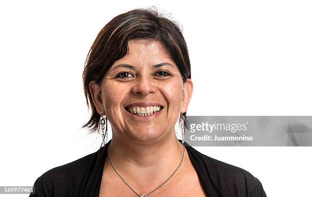 donna ispanica sorridente - sud europeo foto e immagini stock