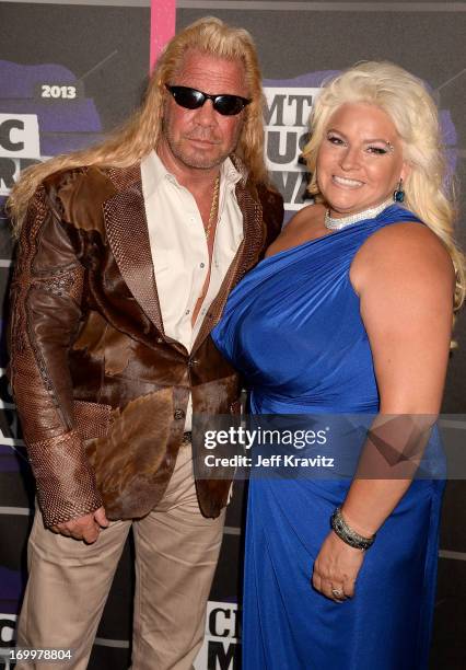 Personalities Duane Dog Lee Chapman and Beth Chapman arrive at the 2013 CMT Music Awards at the Bridgestone Arena on June 5, 2013 in Nashville,...