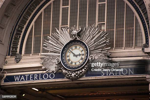 Waterloo Clock Platform 228 Waterloo Clock Stock Photos, High-Res Pictures, and Images - Getty ...
