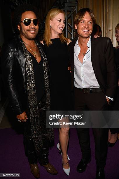 Lenny Kravitz, Nicole Kidman and Keith Urban attend the 2013 CMT Music awards at the Bridgestone Arena on June 5, 2013 in Nashville, Tennessee.