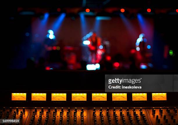 sound mixer - stereo stock pictures, royalty-free photos & images