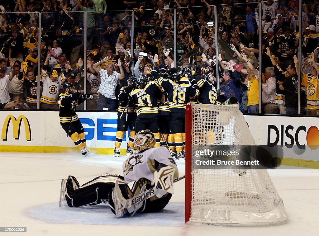 Pittsburgh Penguins v Boston Bruins - Game Three
