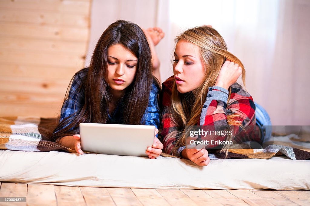 Girls Uses Digital Tablet
