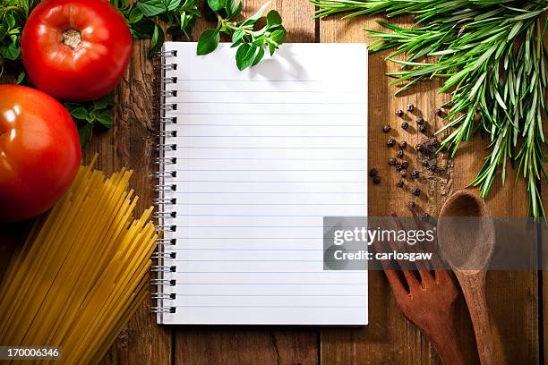 recipe notepad surrounded by italian ingredients - menu on table stock pictures, royalty-free photos & images