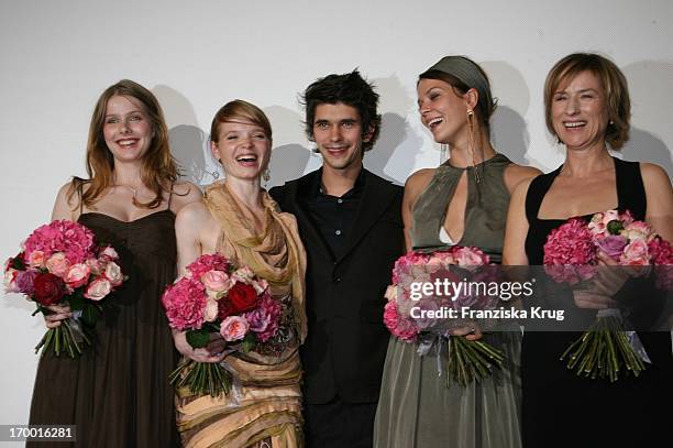 Rachel Hurd-Wood, Karoline Herfurth, Ben Whishaw And Jessica Schwarz At The Premiere Of "The Perfume" in Cinestar in Berlin.