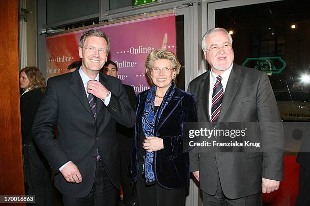 Christian Wulff, Vivian Reding On And Peter Harry Carstensen , the T-Online media meeting "Talk @ Night" on of Cebit in Hannover 080306. (P