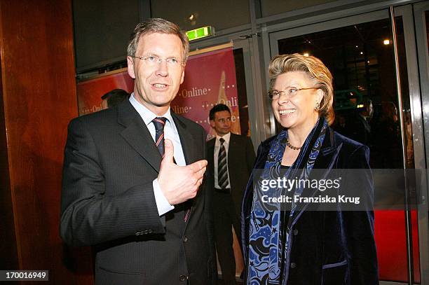 Christian Wulff And Vivian Reding On the T-Online media meeting "Talk @ Night" On of the CeBIT in Hannover 080306.