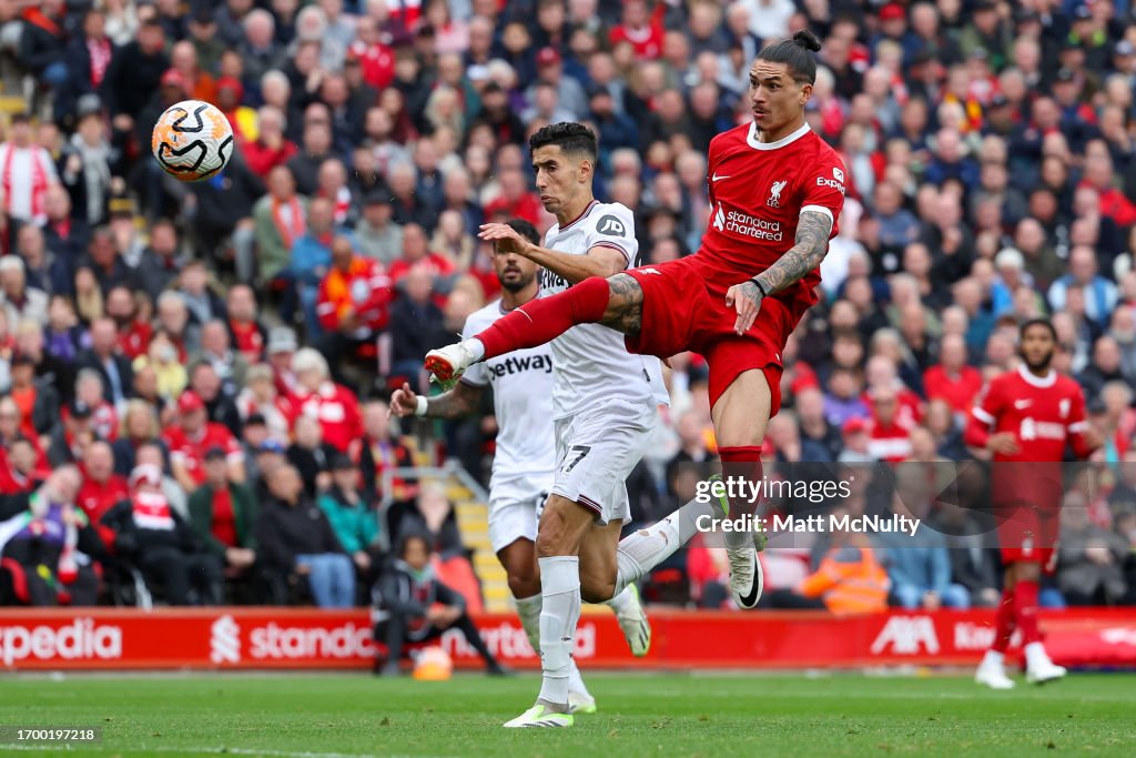 Darwin Nunez of Liverpool scores the team's second goal during the ...