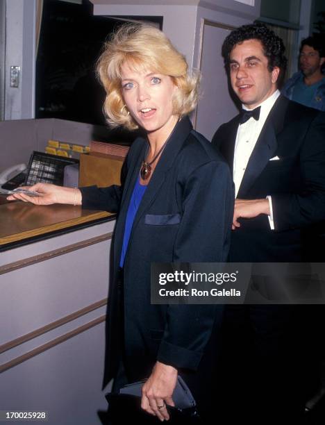 Actress Meredith Baxter attends the 40th Annual Writers Guild of America Awards on March 18, 1988 at the Beverly Hilton Hotel in Beverly Hills,...