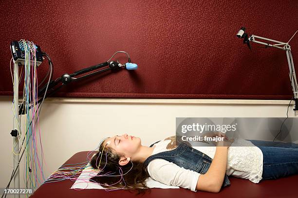eletroencefalografia - epilepsia imagens e fotografias de stock