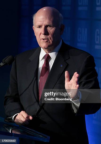 Dan Akerson, chairman and chief executive officer of General Motors Co. , addresses reporters after GM's annual meeting at company headquarters in...