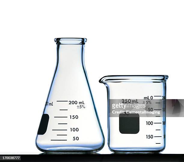 flask and beaker isolated on white with clipping path - volume 2 bildbanksfoton och bilder