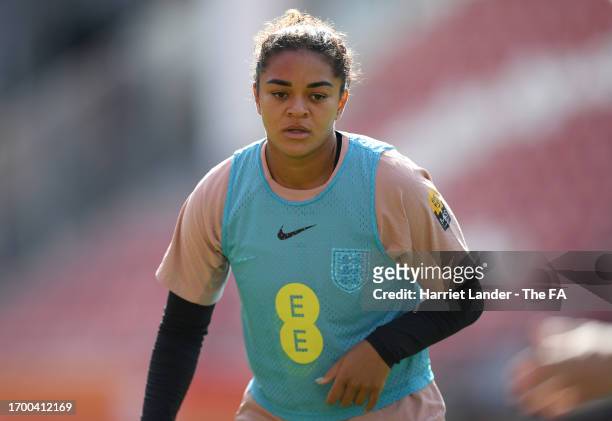 Jess Carter of England reacts during a training session at Stadium Galgenwaard on September 25, 2023 in Utrecht, Netherlands.