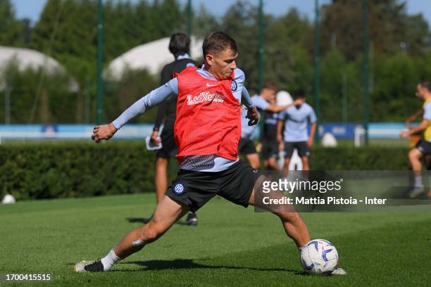 Nicolò Barella of FC Internazionale in action during the FC Internazionale training session at Suning Training Centre at Appiano Gentile on September...