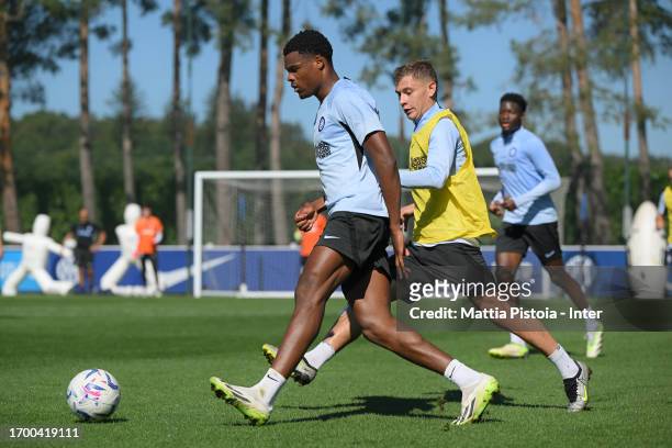 Denzel Dumfries of FC Internazionale in action during the FC Internazionale training session at Suning Training Centre at Appiano Gentile on...