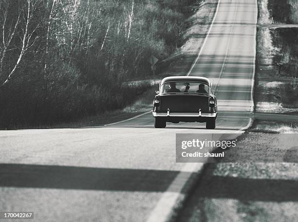 クルージングのクーペ - 1950's cars ストックフォトと画像