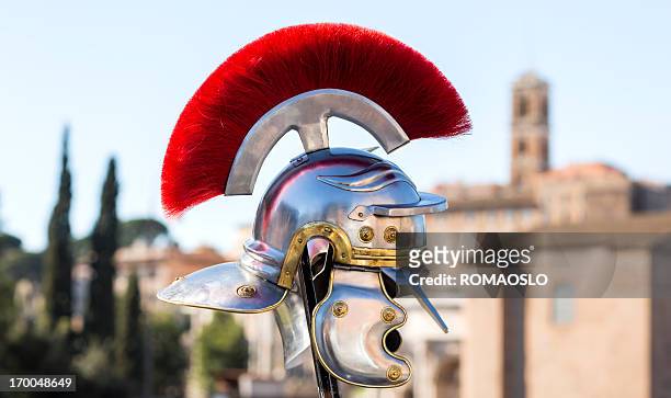 copia de un casco romana, roma, italia - armadura fotografías e imágenes de stock