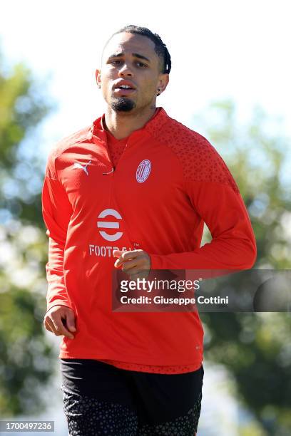 Noah Okafor of AC Milan looks on during an AC Milan training session at Milanello on September 25, 2023 in Cairate, Italy.