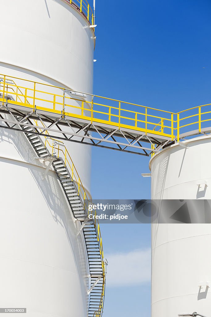 Storage tanks