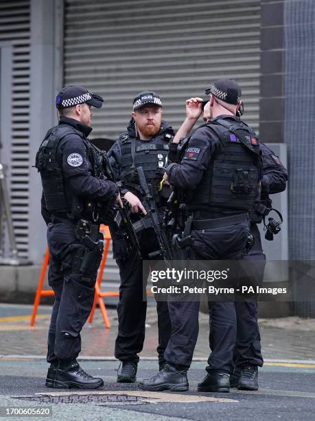 Police In Manchester 1,324 Manchester Armed Police Stock Photos, High-Res Pictures, and ...