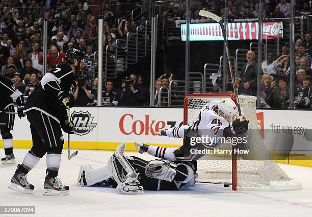 Patrick Kane of the Chicago Blackhawks scores against goaltender Jonathan Quick of the Los Angeles Kings in the second period of Game Four of the...