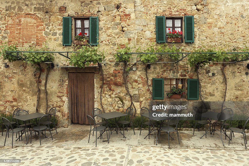 Restaurant tables in Italy