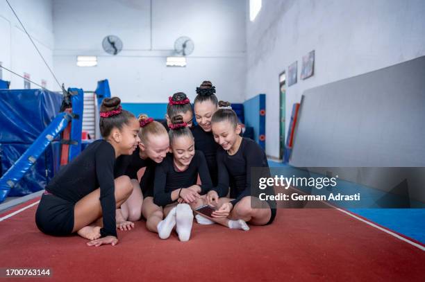 women's artistic gymnastics - artistisk gymnastik bildbanksfoton och bilder